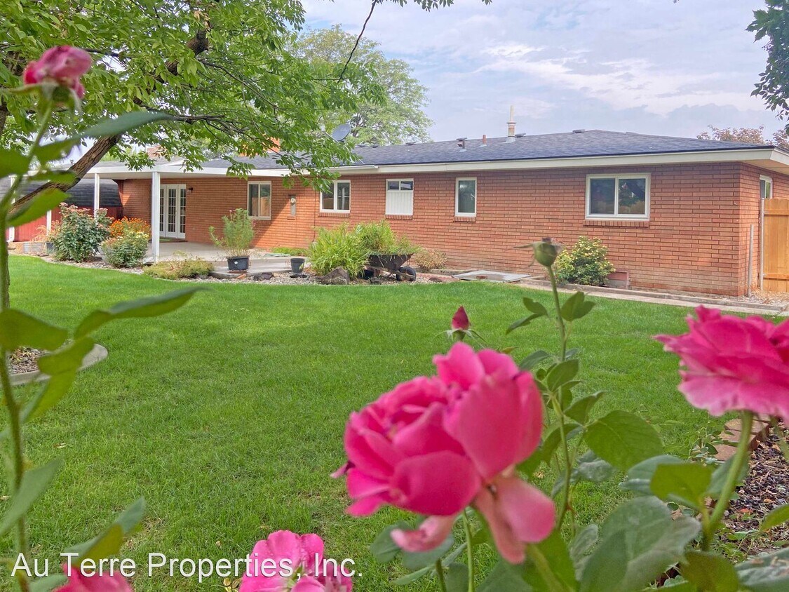 3 br, 2 bath House 431 W. Dakota Avenue House Rental in Nampa, ID