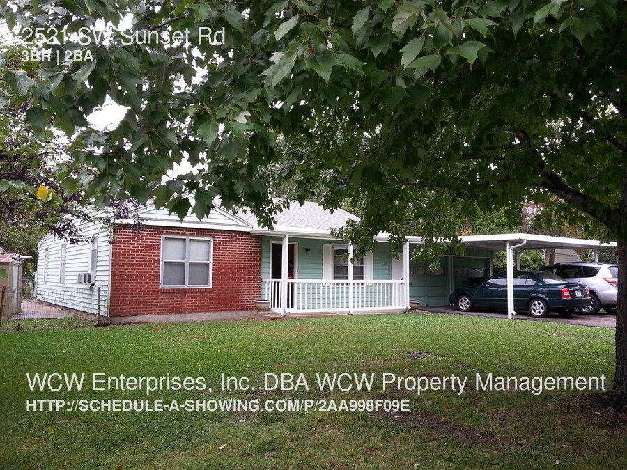 2521 Sw Sunset Rd Topeka Ks 66614 House For Rent In Topeka Ks Apartments Com