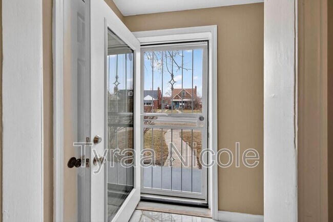 Foto del edificio - 19750 Mark Twain St