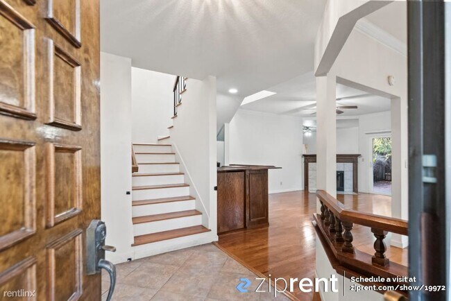 Building Photo - 4 br, 2.5 bath House - 531 Folsom Circle, ...