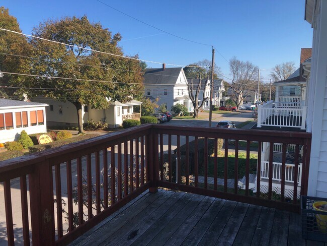 Unidad 2 - 29 Phillips Ave