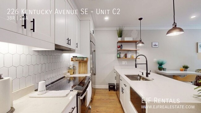 Foto del edificio - 226 Kentucky Ave SE