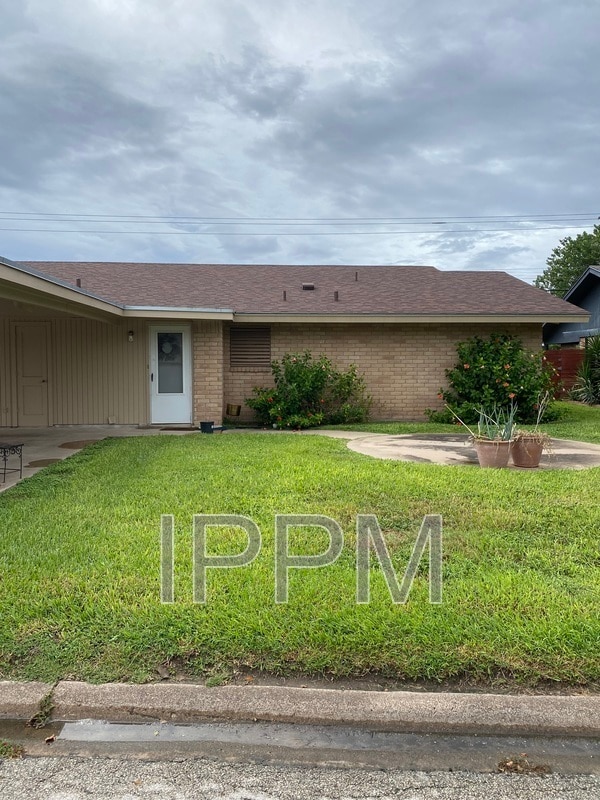 Building Photo - 5642 Byron Nelson Dr