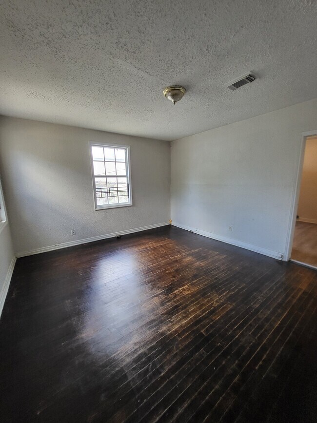 Foto del edificio - 330 W 26th St