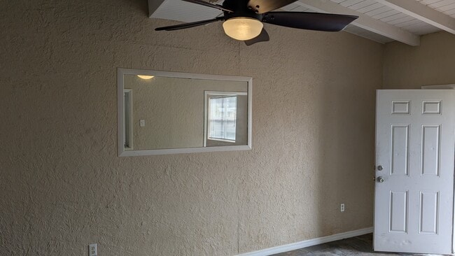 Building Photo - 8124 Herbison Ave