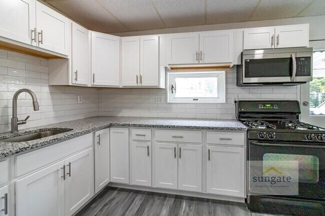 Foto del edificio - 7019 Harford Rd