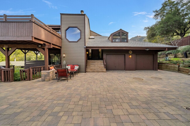 Building Photo - 25659 Whittemore Dr