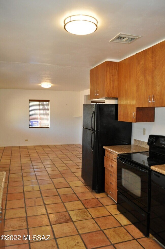 Foto del edificio - 2625 N Fremont Ave