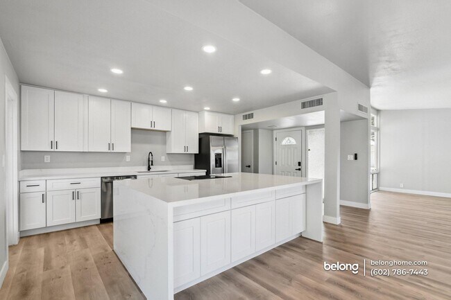 Foto del edificio - 5420 N Granite Reef Rd