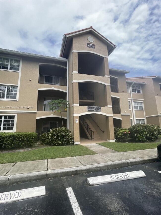 Foto del edificio - 101 SW 117th Ave