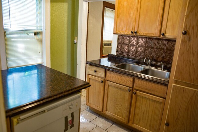 Foto del edificio - 1082-11