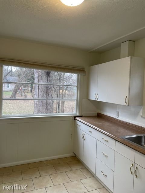 Building Photo - 3 br, 1 bath House - 3403 Lowden St