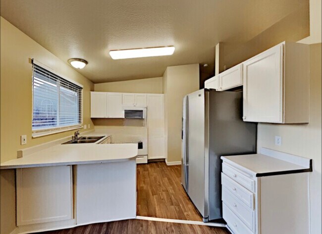 Building Photo - 5734 S 5630 W