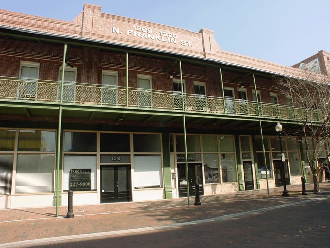 Building Photo - The Arlington