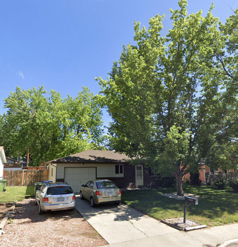 Primary Photo - 1489 E 6th St