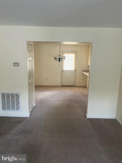 Foto del edificio - 360 Stonehedge Ln