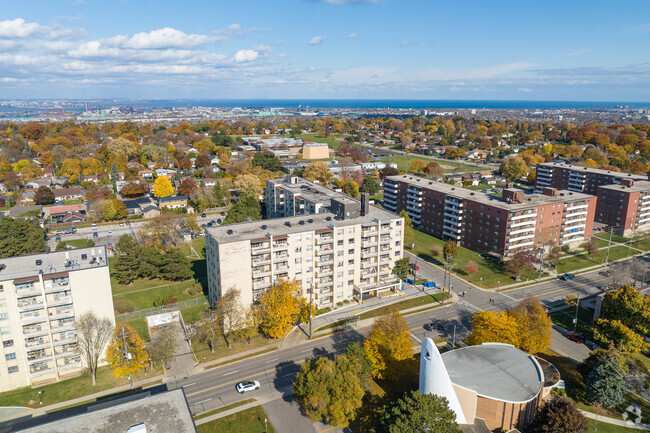 Photo du bâtiment - Wilshire East