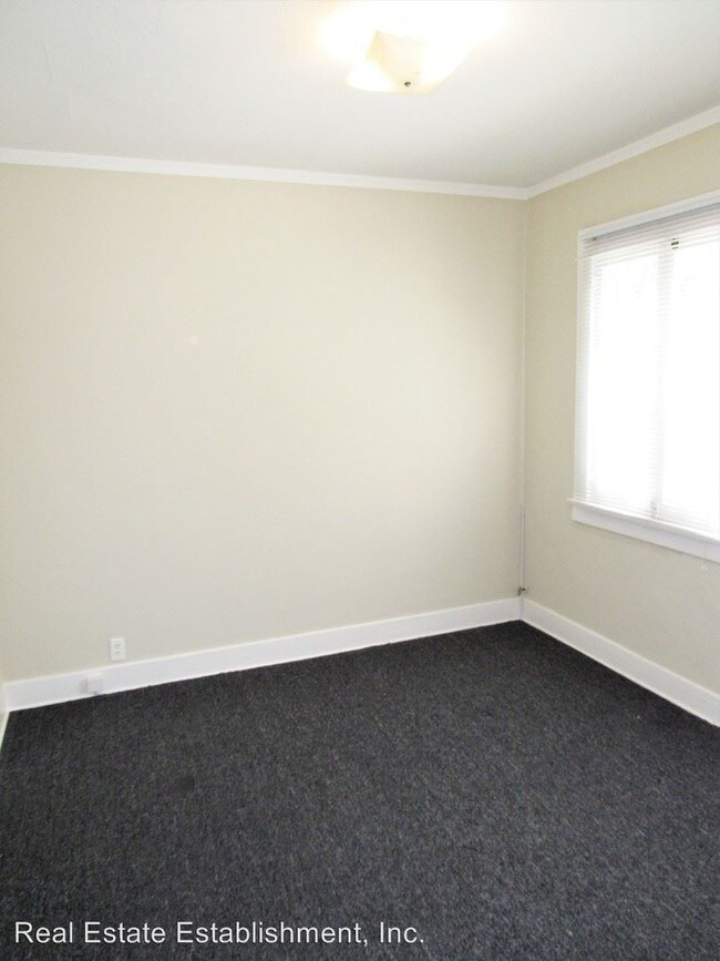 Foto del edificio - 218-218 N Olive St