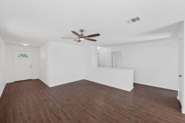 Building Photo - 5601 Man O War Stretch Dr