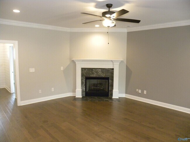 Building Photo - 28773 River Stone Dr NW