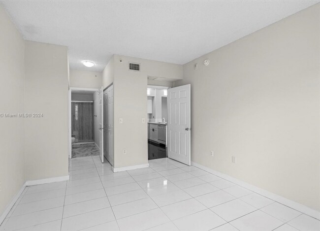 Foto del edificio - 2200 E Preserve Way