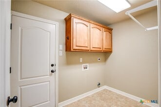 Building Photo - 2527 Leatherwood Dr