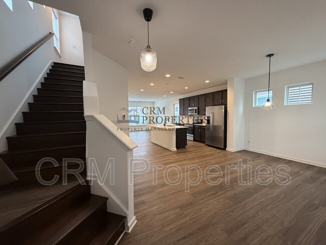 Foto del edificio - 326 N Warman Ave