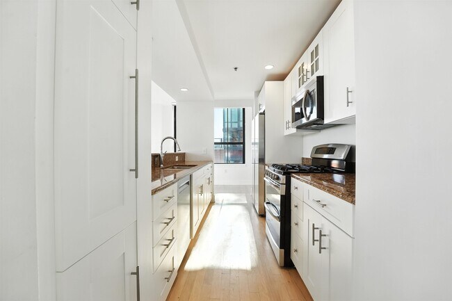 Foto del edificio - 1025 Maxwell Ln