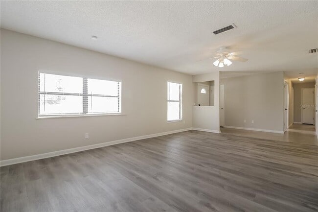 Foto del edificio - 1001 Wildwood Blvd