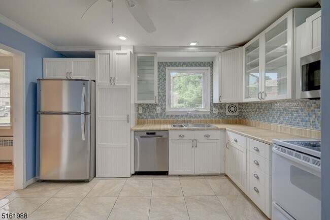 Foto del edificio - 41A Troy Dr