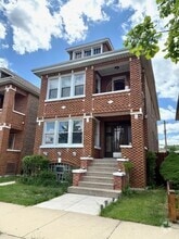 Building Photo - 4618 S Karlov Ave