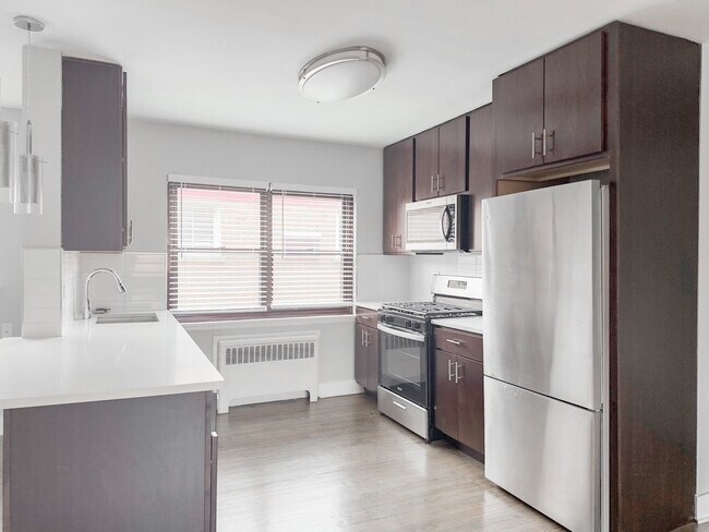 Foto del edificio - 551 Sheridan Square