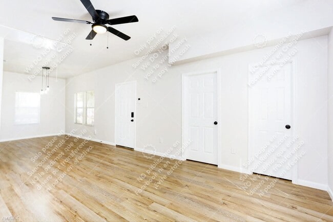 Building Photo - 2 br, 1 bath House - 2530 W Salinas