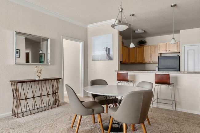 525 Avalon Park - Dining Area - Bell Avalon Park
