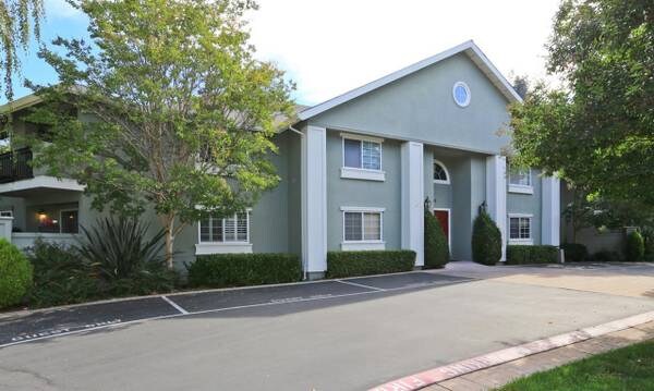 Foto principal - 20 Willow Rd