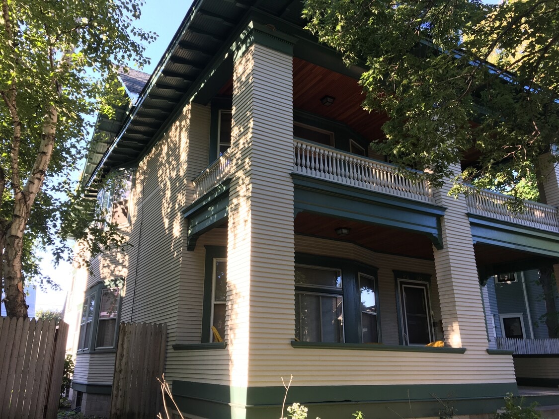 Primary Photo - 816 Ashland Ave
