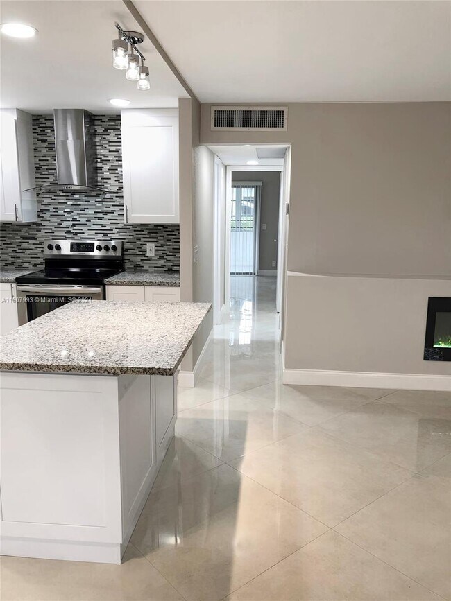 Foto del edificio - 488 Brittany K