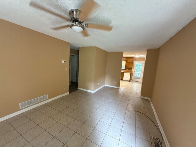 Foto del edificio - 109 Fairhaven Ct