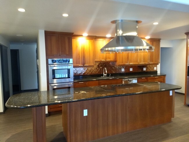 Kitchen - 730 N 85th St