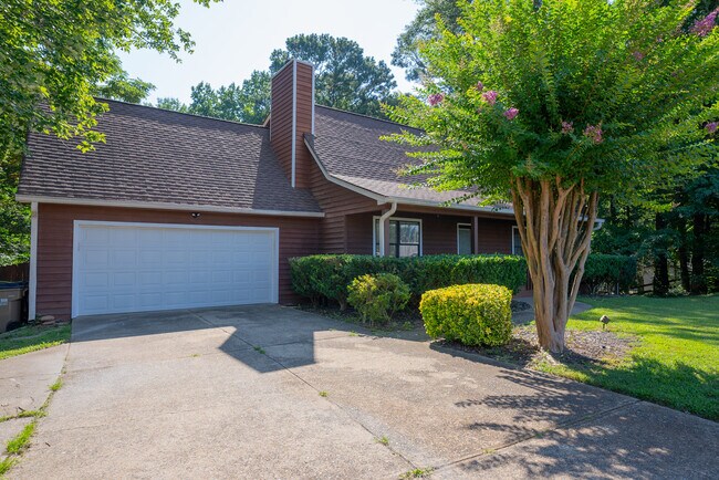 Building Photo - 2630 Lanier Beach South Rd