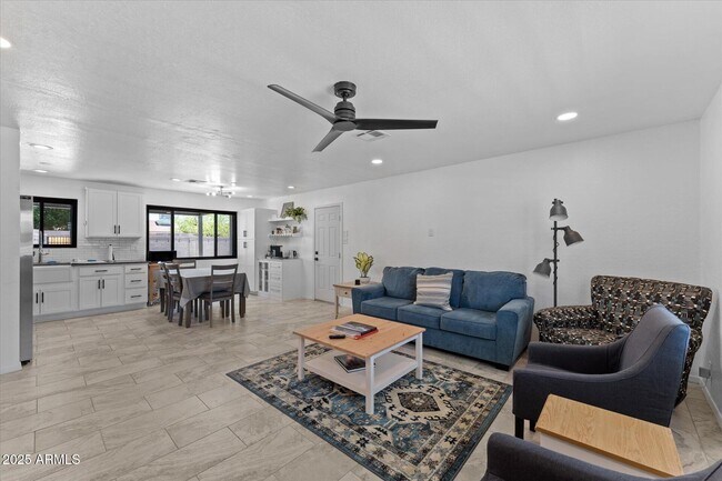 Foto del edificio - 7531 E Belleview St