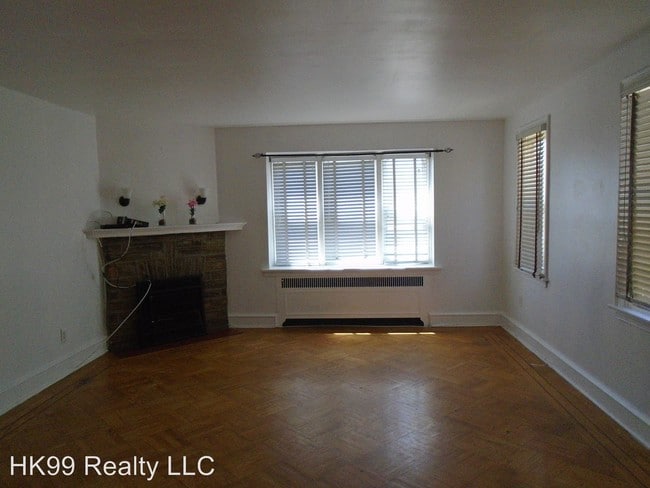 Building Photo - 3 br, 2.5 bath House - 3029 Cottman Ave.