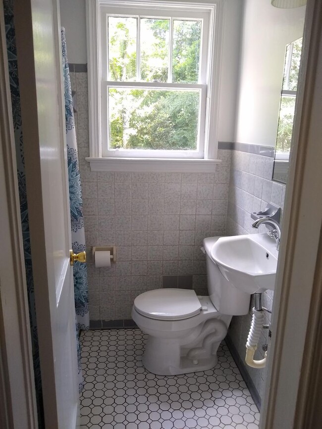 Photo - Three Bedroom Two Bath Single Family Home ...