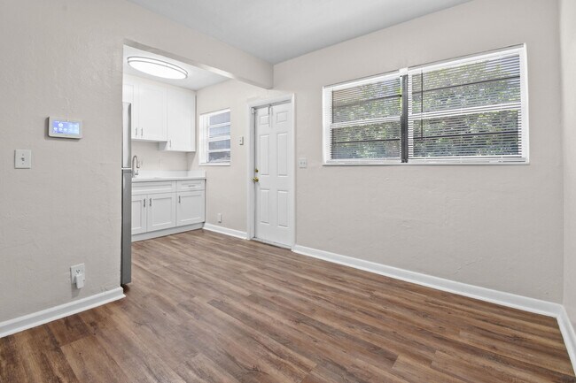 Foto del edificio - 838 45th St