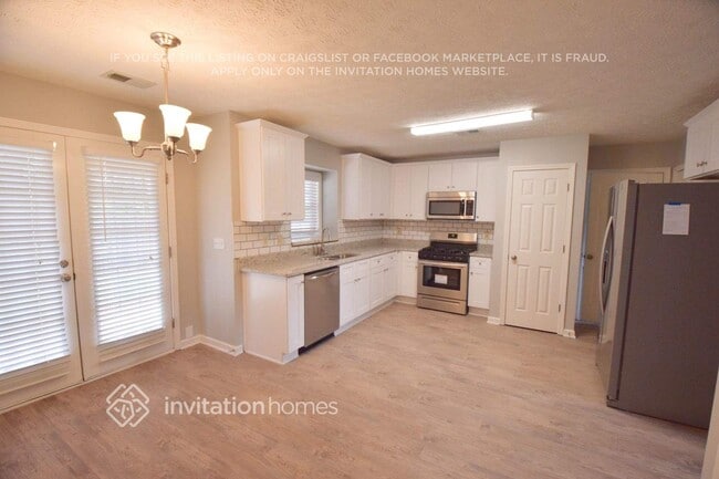 Building Photo - 167 Berkley Dr