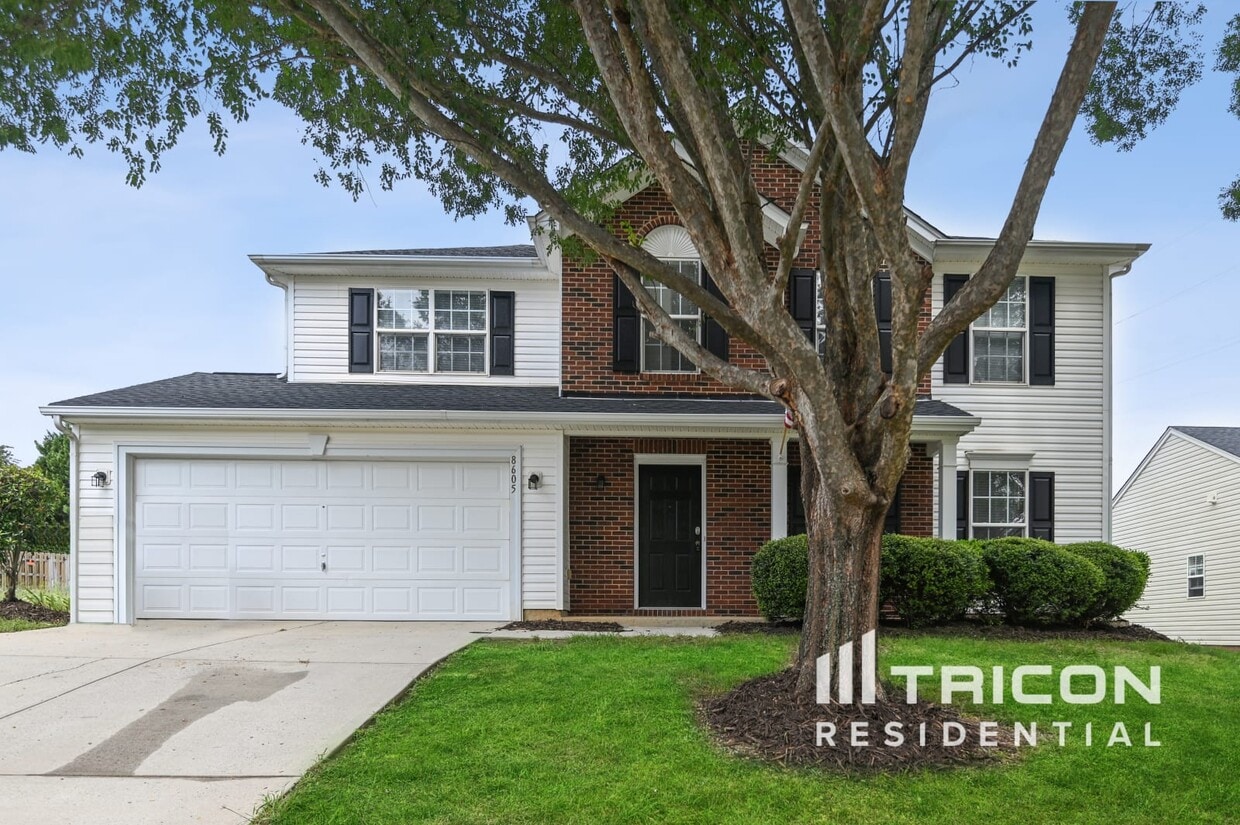 Foto principal - 8605 Appledale Dr