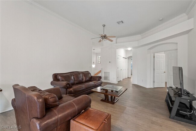 Foto del edificio - 22977 Lone Oak Dr