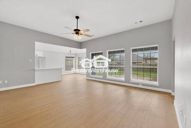 Foto del edificio - Newest Renovated Home In Forney Waiting On YOU!!!!