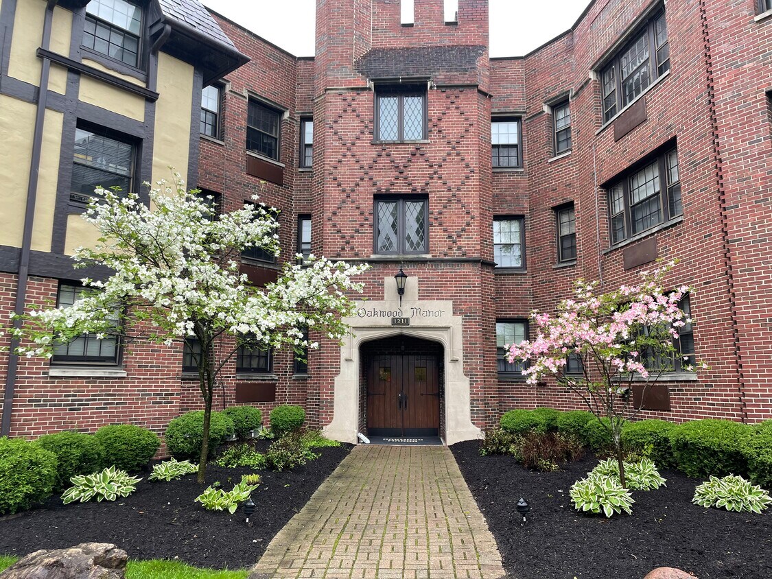 1211 Far Hills Ave, Dayton, OH 45419 House Rental in Dayton, OH