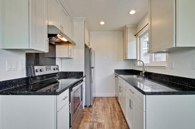 Building Photo - 173 Higdon Ave